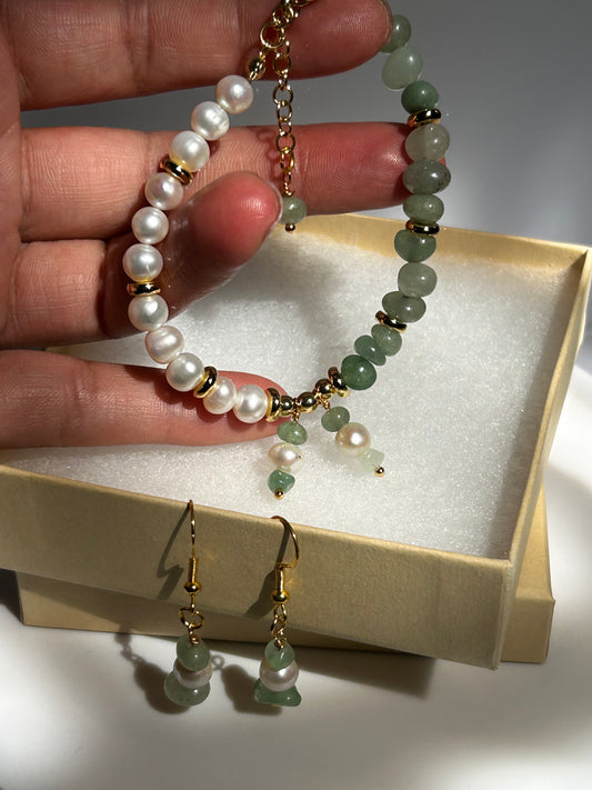 White Freshwater Pearls, Green Aventurine Gemstone, 14k Gold Plated Metal Bracelet & Earrings Set