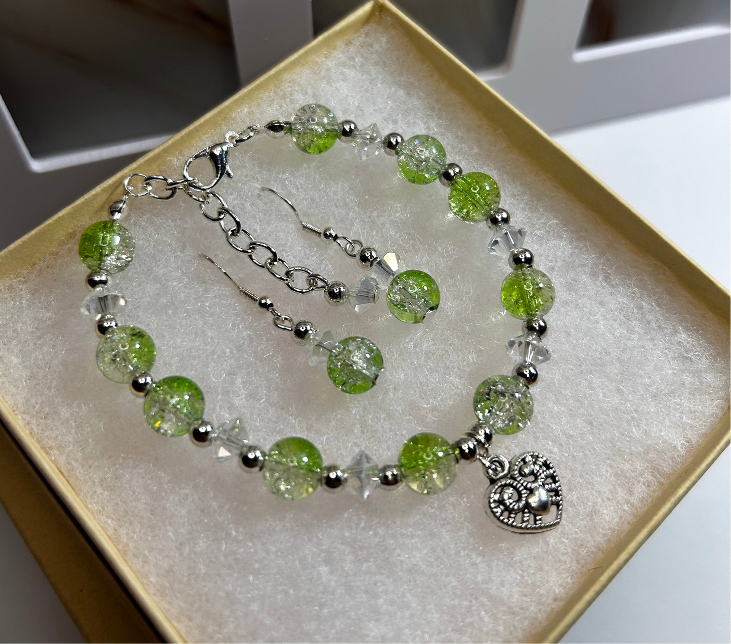 Green Crackle Crystal Beads Bracelet and Earrings