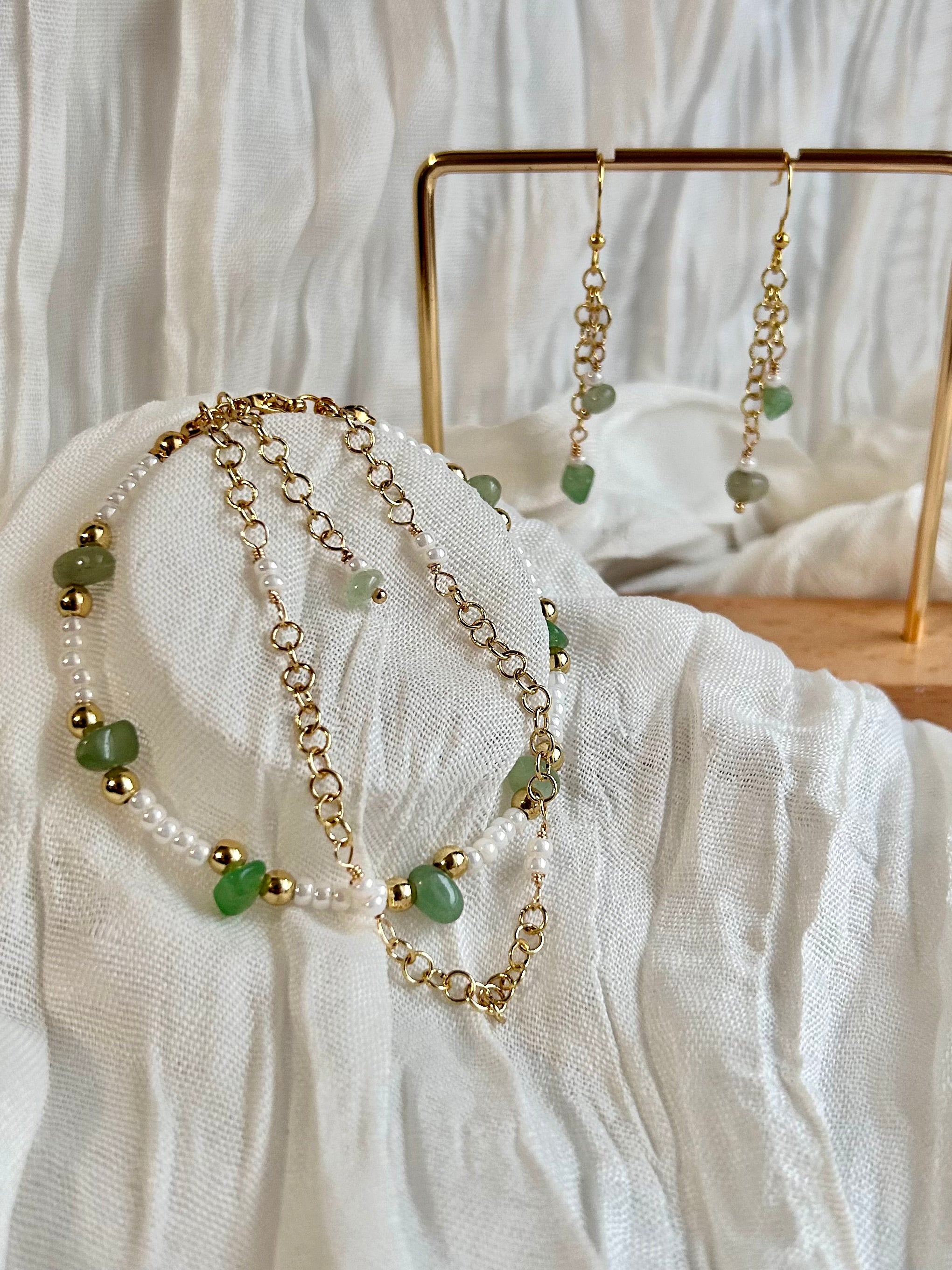 Natural Chip stones Bracelet & Earring set